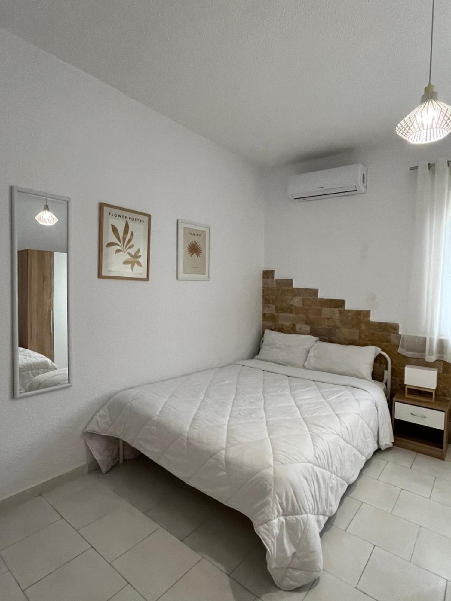 Apartment Sweet *